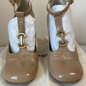 Vintage Chloe Italy Platform Beige Patent Leather